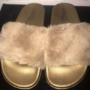 Slippers